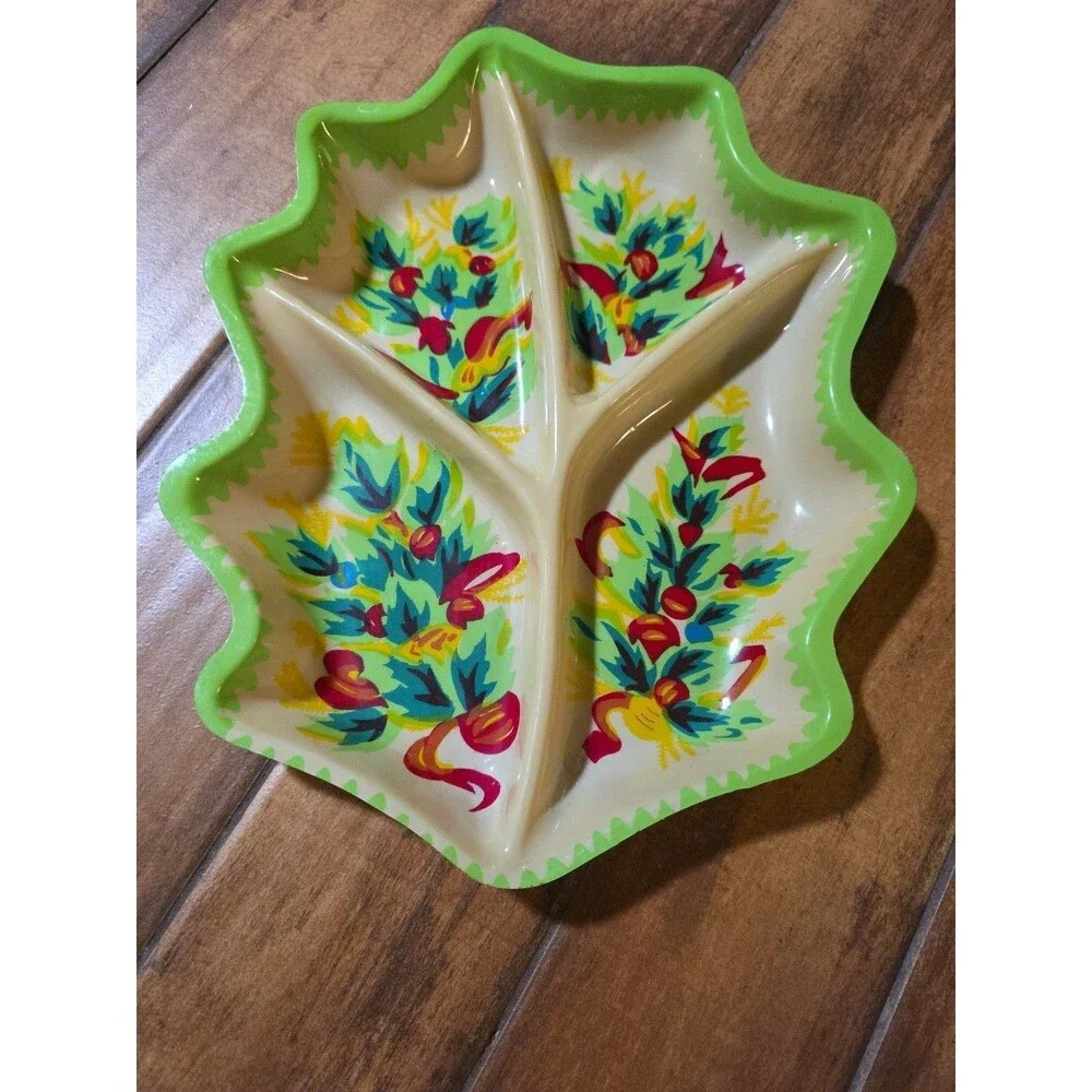 Vintage Leaf Molded Plastic Christmas Serving Tray Platter Divided